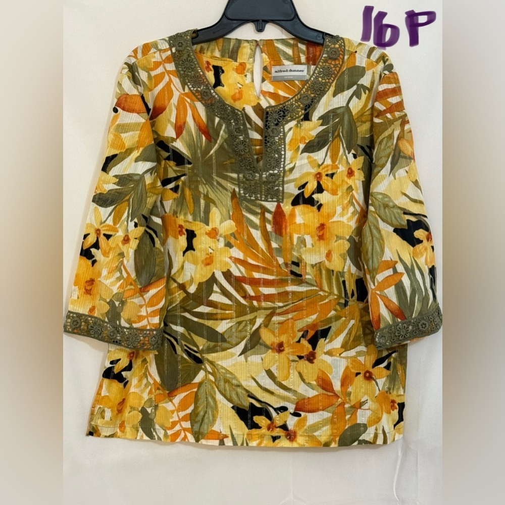 Alfred Dunner Yellow and Green Floral Top